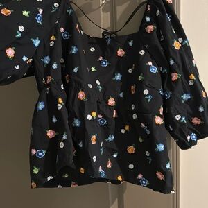 Versona XXL poplin square neck blouse